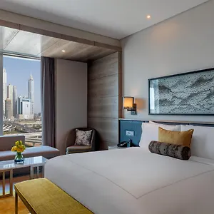 Taj Jumeirah Lakes Towers ***** Dubái