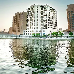 Suha Creek Apartment, Waterfront Jaddaf, **** Dubái